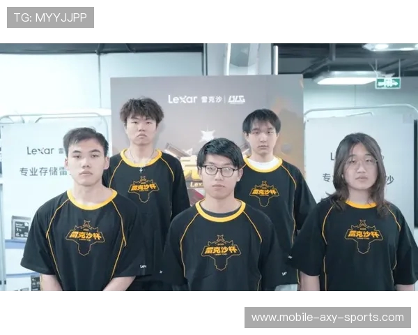 电竞比分实时更新：各大赛事精彩对决一览，紧跟比分变化不漏掉任何瞬间