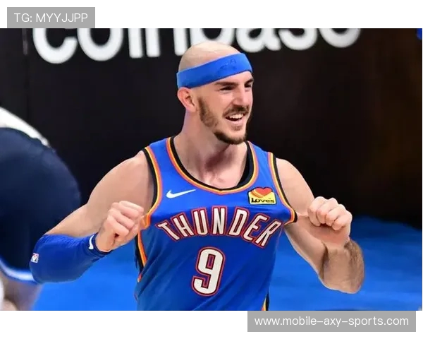 亚历克斯卡鲁索：从默默无闻到NBA明星的奋斗历程与精彩瞬间